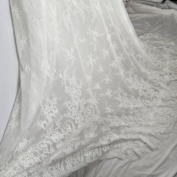 Never worn Svetlana Bridal Couture Plus Size Wedding Dress - Picture 9 of 16